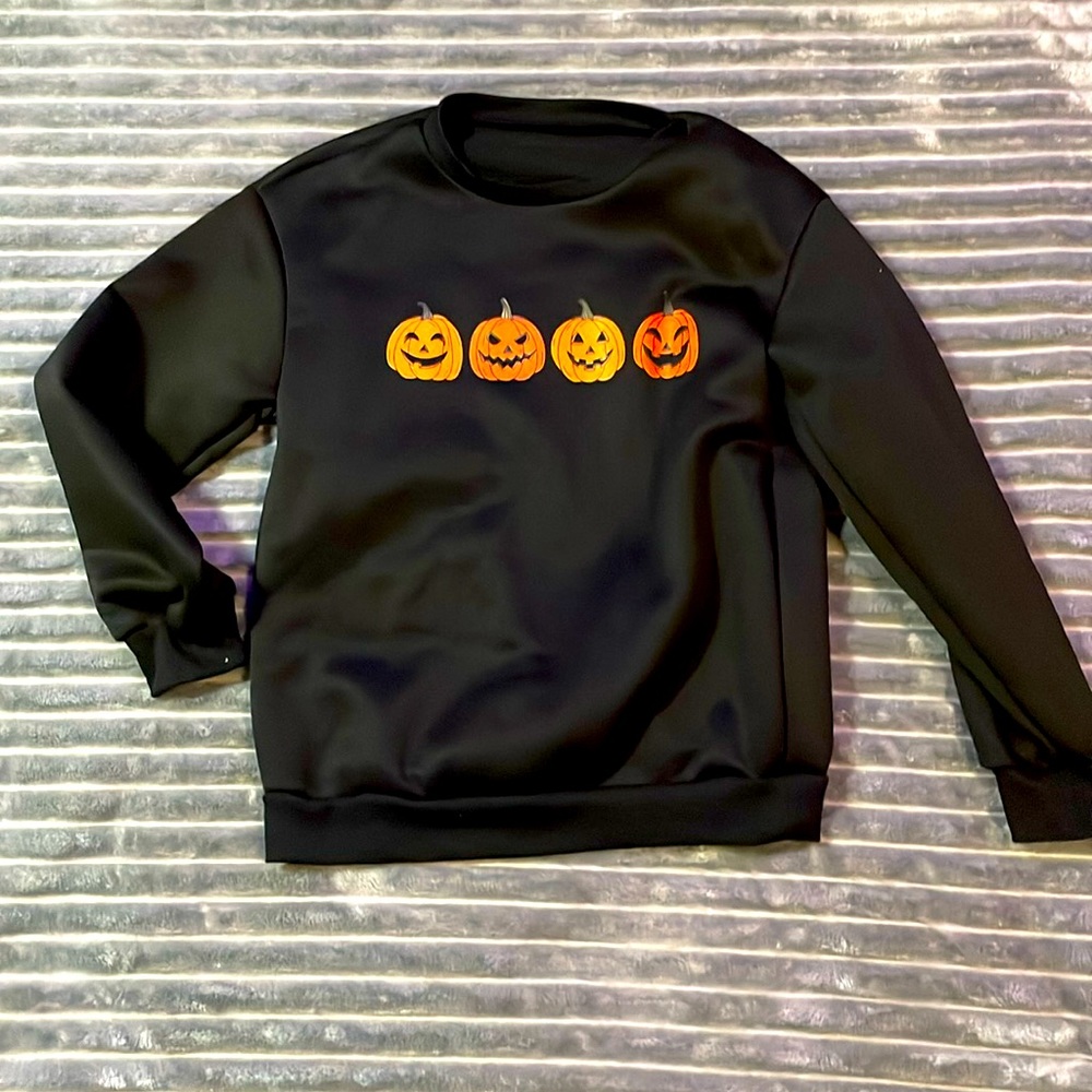 Cute Pumpkin Sweatshirt, Small
